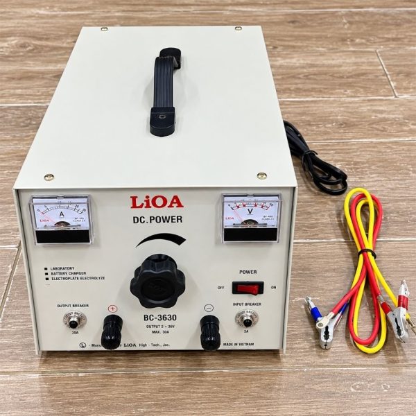 Máy nạp ắc quy Lioa BC-3630 chuyên dùng nạp điện an toàn và hiệu quả cho bình ắc quy, cấp nguồn ổn định cho các thiết bị điện dân dụng và công nghiệp.