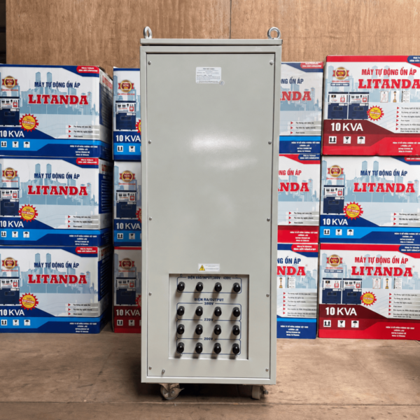 on-ap-45kva-dai-260v-1 Ổn Áp 45KVA Dải 260V dùng cho hệ thống điện 3 pha yếu. Thiết bị giúp ổn định nguồn điện liên tục và bảo vệ cho máy móc, thiết bị công nghiệp quy mô lớn.