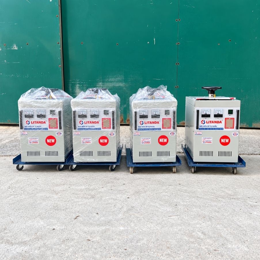 Biến áp vô cấp chuyên dùng điều chỉnh điện áp liên tục theo nhu cầu, cấp nguồn linh hoạt cho thí nghiệm và kiểm tra thiết bị điện.