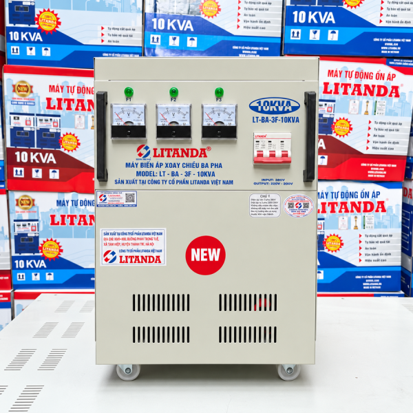 Máy biến áp 3 pha 10KVA chuyên dùng đổi nguồn điện, cung cấp nguồn điện 3 pha ổn định cho các hệ thống máy móc thiết bị công nghiệp.