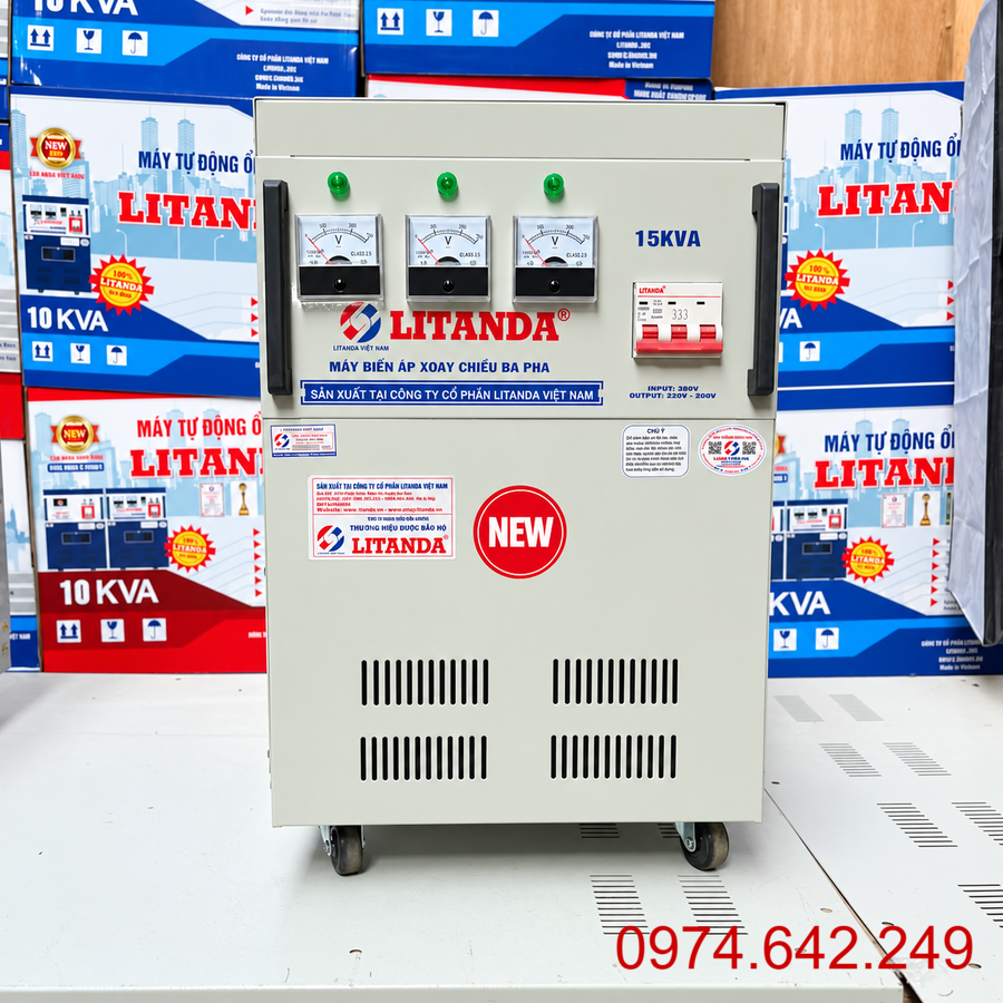 Máy biến áp 3 pha 15KVA chuyên dùng đổi nguồn điện, cung cấp nguồn điện 3 pha ổn định cho các hệ thống máy móc thiết bị công nghiệp.
