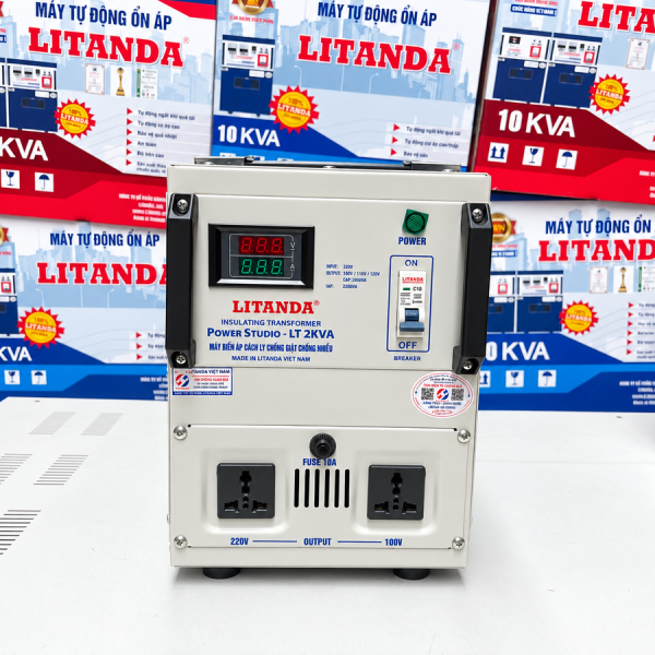 bien-ap-cach-ly-2kva-chong-giat Máy biến áp cách ly 2KVA chuyên dùng đổi nguồn và chống giật, cung cấp nguồn điện an toàn cho các thiết bị điện dân dụng hoặc thiết bị âm thanh.