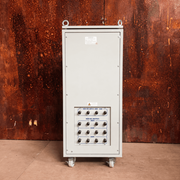 on-ap-20kva-3-pha-sh3-20kii-2 Ổn Áp 20KVA 3 Pha SH3 chuyên dùng cho khu vực điện 3 pha, ổn định điện áp và bảo vệ các hệ thống máy móc, thiết bị công nghiệp quy mô vừa.