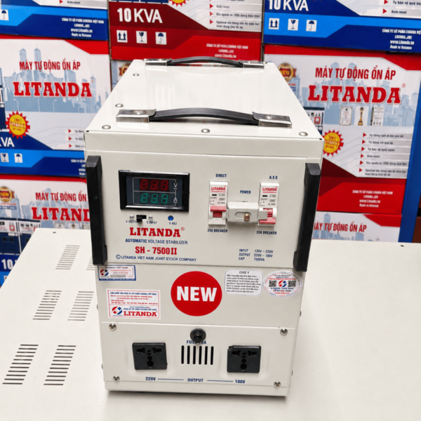 on-ap-7-5kva-dai-150v-1-2 Ổn áp 7.5KVA dải 150V SH-7500II là dòng ổn áp 1 pha tiêu chuẩn, giúp bảo vệ an toàn cho các thiết bị điện trong khu vực có lưới điện tương đối ổn định.
