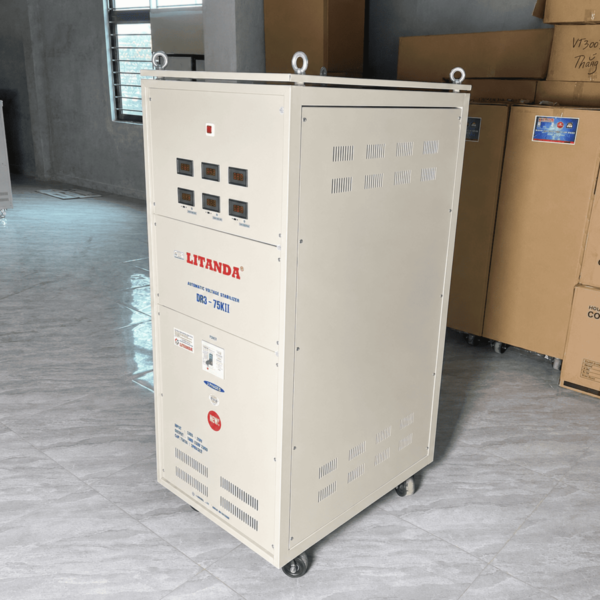 Ổn Áp 75KVA Dải 160V dùng cho hệ thống điện 3 pha không quá yếu. Thiết bị giúp ổn định nguồn điện liên tục và an toàn cho máy móc, thiết bị công nghiệp