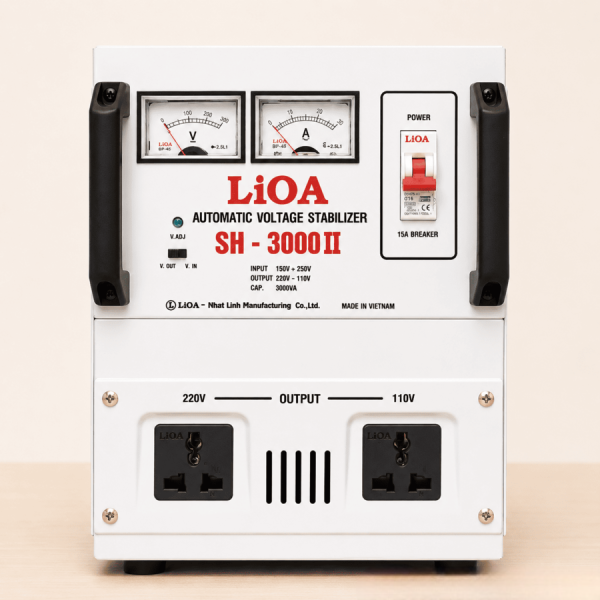 Ổn áp Lioa 3KVA 1 Pha SH-3000II với dải điện áp tiêu chuẩn 150V - 250V, cho các khu vực có lưới điện tương đối ổn định để bảo vệ an toàn cho thiết bị điện.