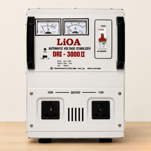 Ổn áp lioa 3KVA dải 90V sở hữu dải điện áp rộng, phù hợp cho các khu vực ngoại thành nơi điện lưới dao động thất thường để bảo vệ an toàn cho thiết bị điện.