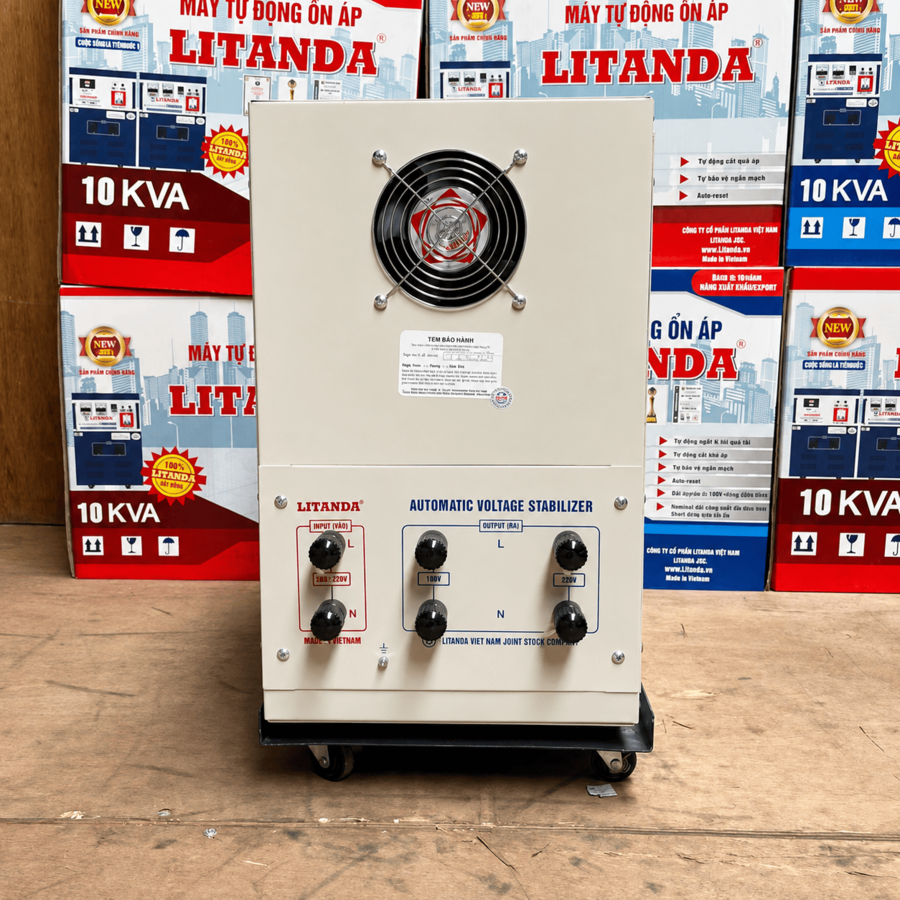 Ổn áp 15KVA 1 pha SH-15000II chuyên dùng cho khu vực điện ổn định, cung cấp nguồn ra ổn định giúp bảo vệ an toàn cho toàn bộ thiết bị điện gia đình.