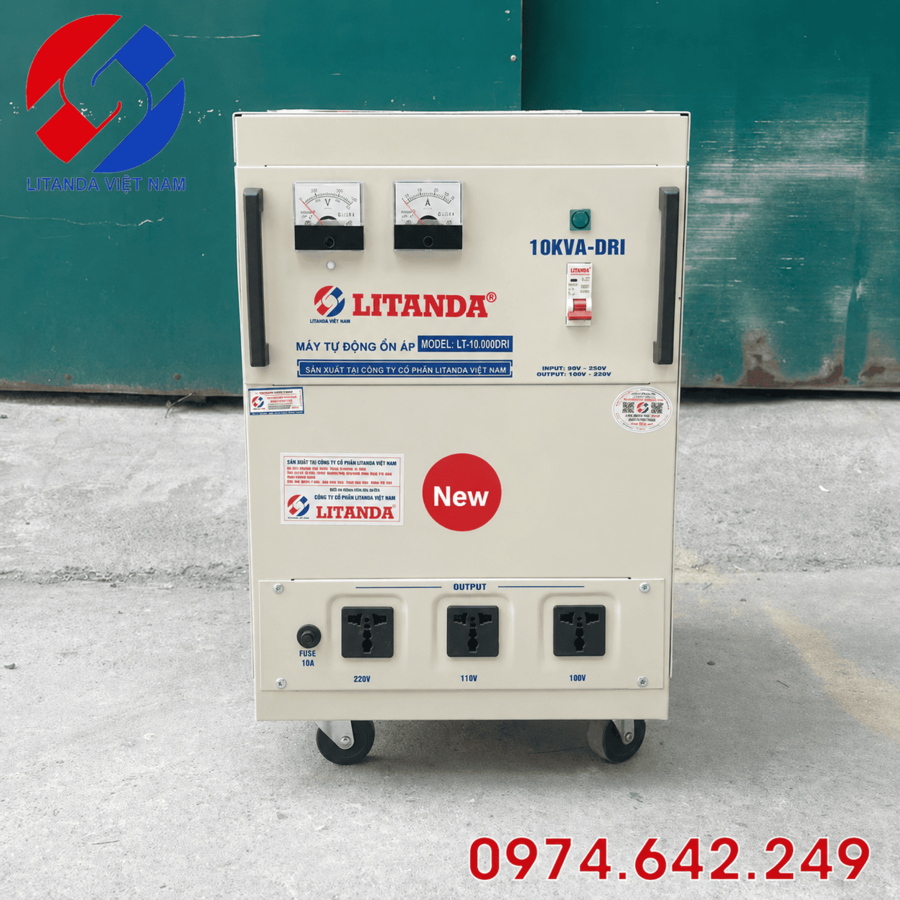 Ổn áp 10KVA chuyên dùng để ổn định điện áp, bảo vệ các thiết bị điện trong gia đình khỏi tình trạng chập chờn, quá tải hoặc sụt áp.