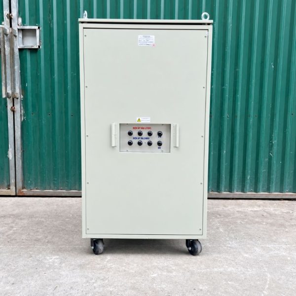 Ổn áp cách ly 45KVA 3 pha vào 220V ra 380V chuyên dùng ổn định điện áp, đổi nguồn, lọc nhiễu, chống giật và bảo vệ tối ưu cho hệ thống thiết bị điện