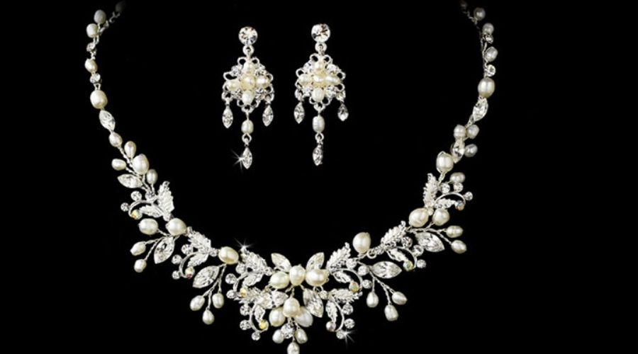 Máy xi mạ trang sức chuyên dùng mạ vàng, bạc và các kim loại quý, tạo lớp phủ sáng bóng, tăng độ bền và tính thẩm mỹ cho sản phẩm kim hoàn.