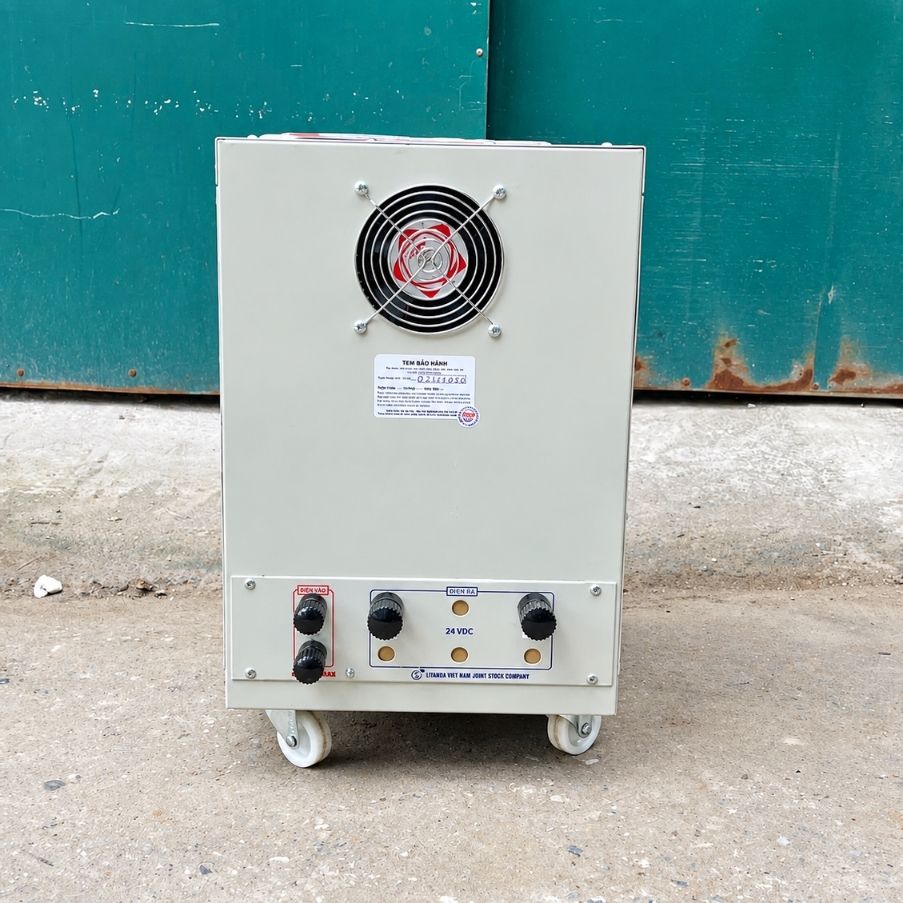 Biến áp chỉnh lưu AC/DC là thiết bị chuyên dụng có chức năng chuyển đổi dòng điện xoay chiều (AC) thành dòng điện một chiều (DC), nhằm cung cấp nguồn…