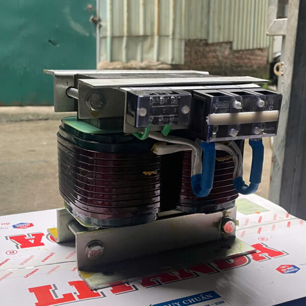 bien-ap-tran-cach-ly-1.5kw-vao-220c-ra-36v-3 bien ap tran cach ly 1.5kw vao 220c ra 36v 3