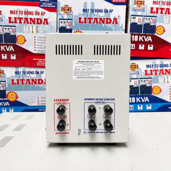 Ổn Áp Litanda 3KVA SH (150V–250V): Phù hợp với khu vực điện ổn định, nổi bật với khả năng tiết kiệm điện năng và tích hợp hệ thống bảo vệ an toàn.