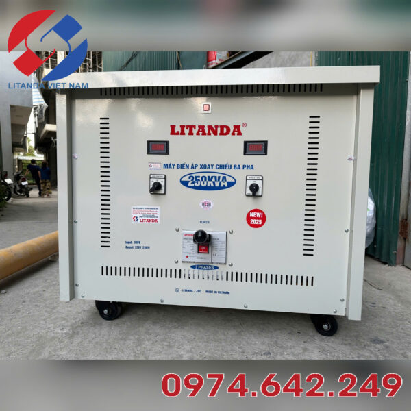 Biến áp tự ngẫu Litanda 3 pha 250KVA chuyên dùng đổi nguồn điện, cung cấp nguồn điện phù hợp và an toàn cho các thiết bị công nghiệp 3 pha công suất lớn.