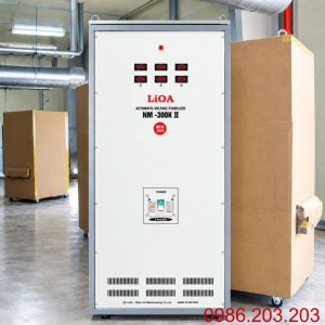 Ổn áp Lioa 3 Pha 300KVA NM-300KII là thiết bị ổn áp công suất lớn, được thiết kế chuyên biệt cho các hệ thống điện 3 pha tại nhà máy, xưởng sản xuất…