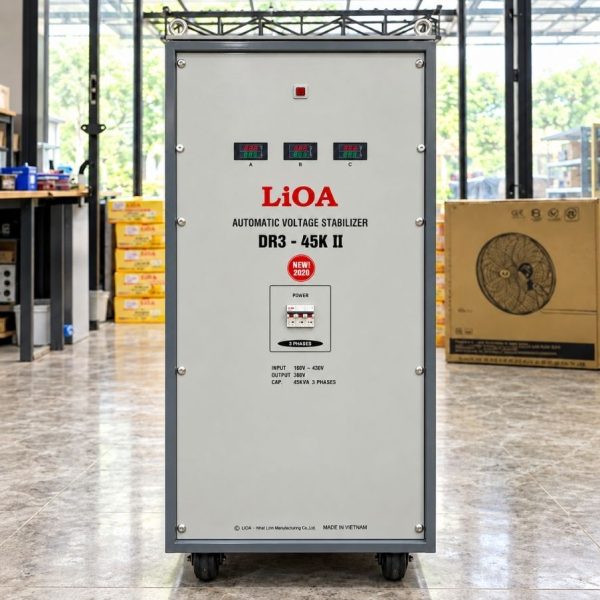 on-ap-lioa-3-pha-45kva-dr3-45kii-1-2 Ổn áp Lioa 3 Pha 45KVA DR3-45KII là dòng ổn áp công suất lớn, chuyên dụng cho các nhà máy, xưởng sản xuất, tòa nhà, khách sạn, trung tâm thương mại……