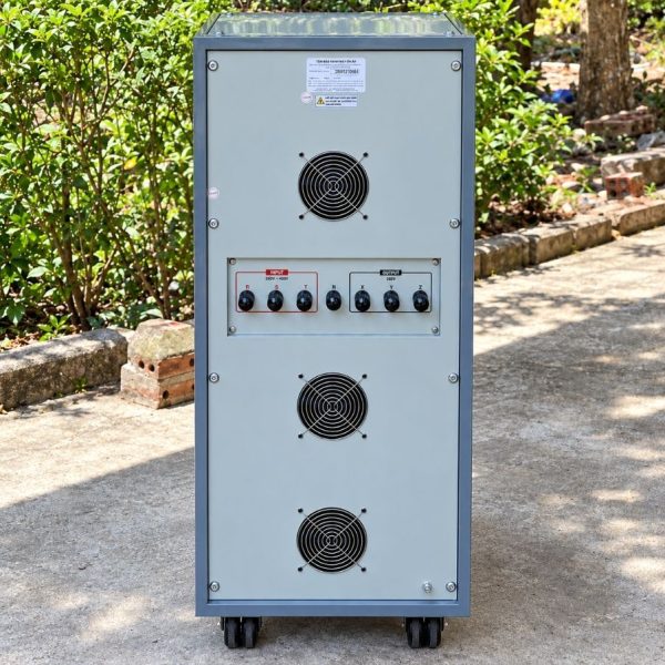 on-ap-lioa-3-pha-45kva-dr3-45kii-1-3 Ổn áp Lioa 3 Pha 45KVA DR3-45KII là dòng ổn áp công suất lớn, chuyên dụng cho các nhà máy, xưởng sản xuất, tòa nhà, khách sạn, trung tâm thương mại……