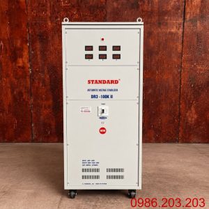 Ổn áp Standard 3 pha 100KVA DR3-100KII chuyên dùng ổn định điện áp tự động, chống quá tải, ngắn mạch, nâng cao độ bền và bảo vệ thiết bị điện.