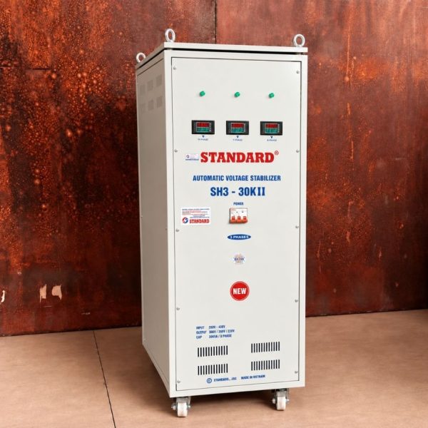 on-ap-standard-3-pha-30kva-sh3-30kii-260v-430v Ổn áp Standard 3 pha 30KVA SH3-30KII chuyên dùng ổn định điện áp tự động, chống quá tải, ngắn mạch, nâng cao độ bền và bảo vệ an toàn cho các thiết bị điện.