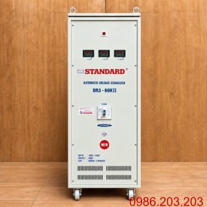 Ổn áp Standard 3 pha 60KVA DR3-60KII chuyên dùng ổn định điện áp tự động, chống quá tải, ngắn mạch, nâng cao độ bền và bảo vệ an toàn cho các thiết bị điện.