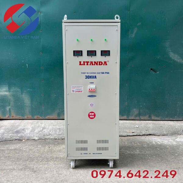 thiet-bi-chong-giat-3-pha-30kva Thiết bị chống giật 3 pha 30KVA là giải pháp bảo vệ điện tiên tiến, được thiết kế để ngăn ngừa nguy cơ điện giật, chạm chập và hư hỏng thiết bị do sét…