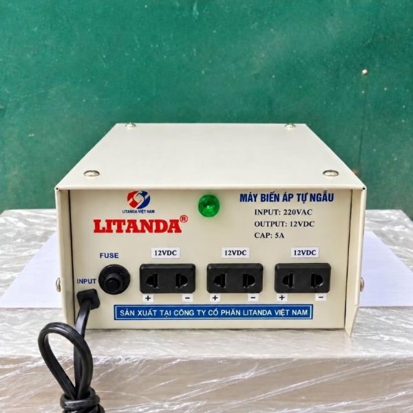 Biến áp 220VAC ra 12VDC 5A tưởng giống nhau, nhưng thiếu DC/dây đồng/dư tải là dễ sụt áp, nóng. Xem ngay bài này là biết loại đủ tải thật.