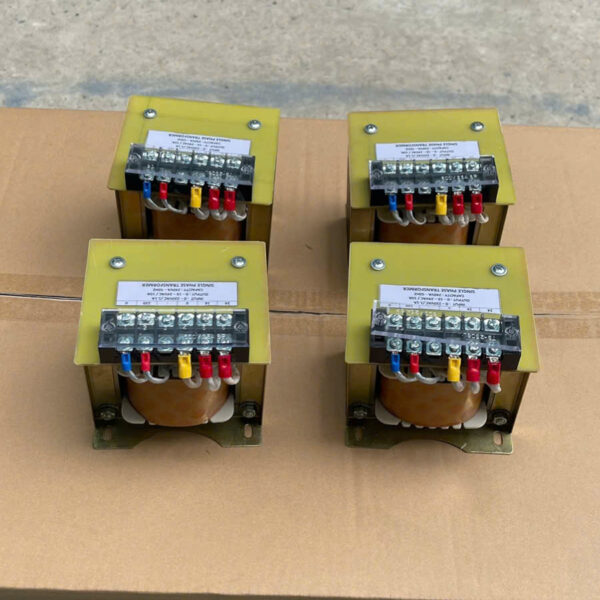 bien-ap-cach-ly-220v-ra-24v-4 bien ap cach ly 220v ra 24v 4