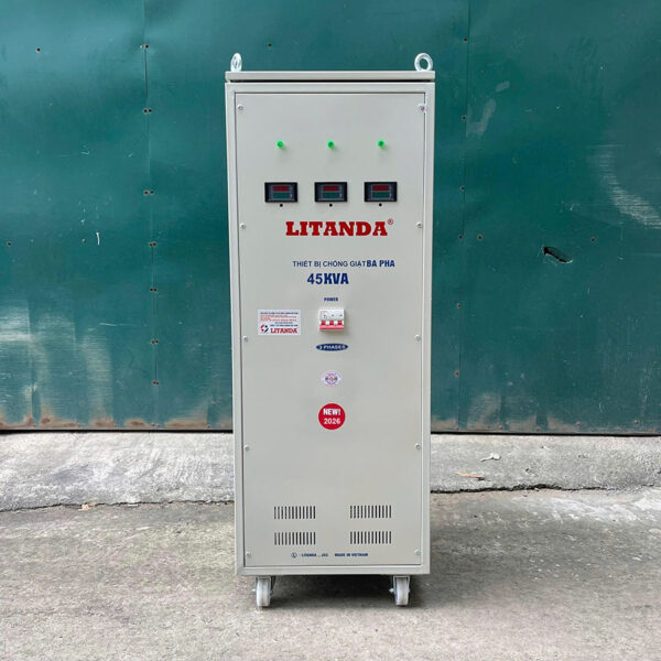 thiet-bi-chong-giat-3-pha-45kva-2 Thiết bị chống giật 3 pha 45kVA chuyên dùng bảo vệ an toàn cho hệ thống điện, tự động cách ly hoàn toàn nguồn điện khi xảy ra sự cố rò rỉ hoặc điện giật.