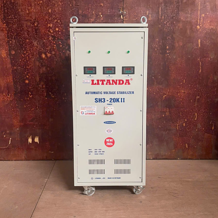 Ổn áp 3 pha 20kVA là giải pháp phù hợp cho các hệ thống điện có mức tải trung bình – cao