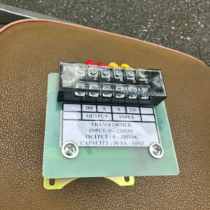 Cục chuyển nguồn 1 pha 220V sang 380V 50VA