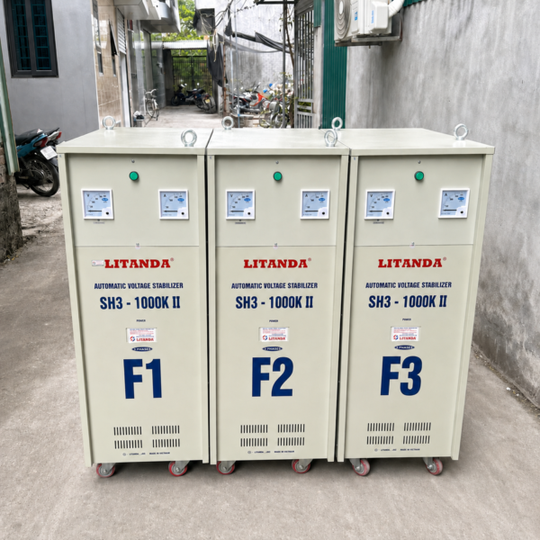 on-ap-1000kva-3-pha-dai-260v-2-3 Ổn Áp 1000KVA 3 Pha Dải 260V dùng cho lưới điện yếu, giúp ổn định nguồn điện liên tục và bảo vệ an toàn cho hệ thống thiết bị công nghiệp công suất rất lớn.