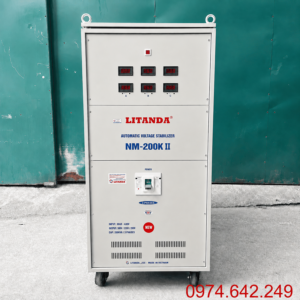 Ổn áp 200KVA 3 pha dải 304V dùng cho lưới điện rất yếu, giúp ổn định nguồn điện liên tục và bảo vệ an toàn cho hệ thống thiết bị công nghiệp công suất lớn.