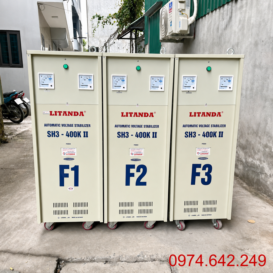 Ổn áp 400KVA 3 pha dải 260V dùng cho lưới điện yếu, giúp ổn định nguồn điện liên tục và bảo vệ an toàn cho hệ thống thiết bị công nghiệp công suất lớn.