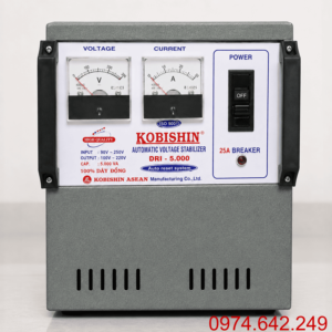 Ổn Áp Kobishin 5KVA 1 Pha Dải 90V dùng cho khu vực điện yếu, ổn định điện áp và bảo vệ các thiết bị điện như tủ lạnh, điều hòa nhỏ hoặc máy giặt.