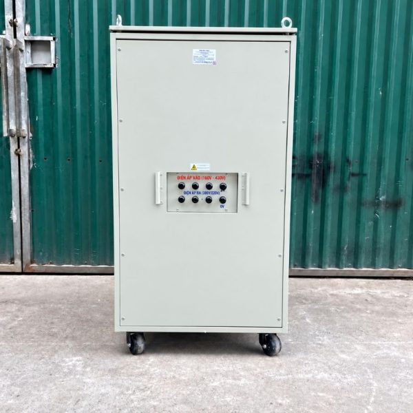 Ổn áp cách ly 3 pha 60KVA 160V-430V chuyên dùng ổn định điện áp dải rộng, lọc nhiễu, chống giật và bảo vệ thiết bị điện công nghiệp nhạy cảm.