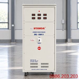 Ổn áp Standa 3 pha 100KVA DR3-100KII giúp cân bằng nguồn 380V, bảo vệ thiết bị điện công nghiệp, chống sốc áp, quá tải và nâng cao tuổi thọ máy móc