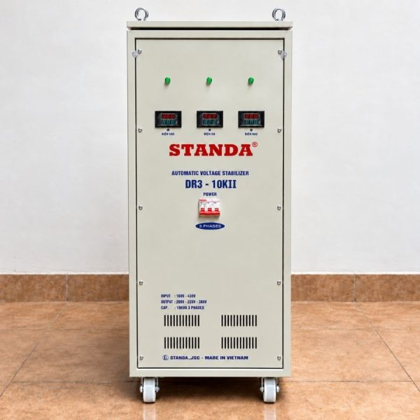 Ổn áp Standa 3 pha 10KVA DR3-10KII dùng kéo điện yếu, ổn định nguồn 380V, chống quá tải, ngắn mạch và bảo vệ hệ thống thiết bị vận hành an toàn, bền bỉ