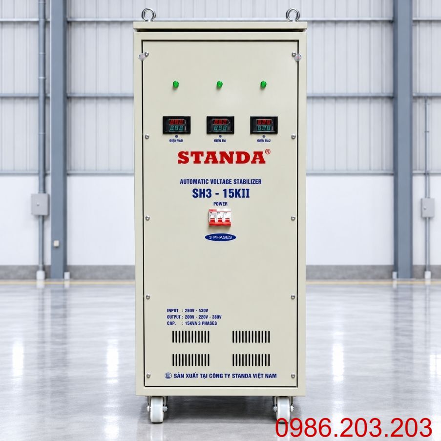 Ổn áp Standa 3 pha 15KVA SH3-15KII dùng kéo điện yếu, ổn định nguồn 380V, chống quá tải, ngắn mạch và bảo vệ hệ thống thiết bị vận hành an toàn, bền bỉ
