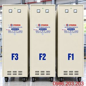 Ổn áp Standa 3 pha 2000KVA NM-2000K/3II giúp ổn định điện áp 380V, bảo vệ toàn diện hệ thống máy móc nhà xưởng và tối ưu hóa hiệu suất vận hành.