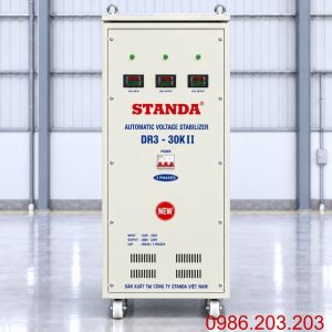 Ổn áp Standa 3 pha 30KVA DR3-30KII dùng kéo điện yếu, ổn định nguồn 380V, chống quá tải, ngắn mạch và bảo vệ hệ thống thiết bị vận hành an toàn, bền bỉ