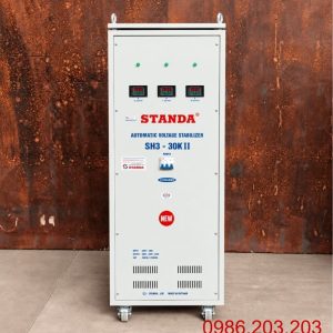 Ổn áp Standa 3 pha 30KVA SH3-30KII chuyên dùng ổn định điện áp tự động, chống quá tải, ngắn mạch, nâng cao độ bền và bảo vệ an toàn cho các thiết bị điện.