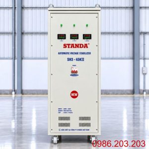 Ổn áp Standa 3 pha 45KVA SH3-45KII dùng kéo điện yếu, ổn định nguồn 380V, chống quá tải, ngắn mạch và bảo vệ hệ thống thiết bị vận hành an toàn, bền bỉ