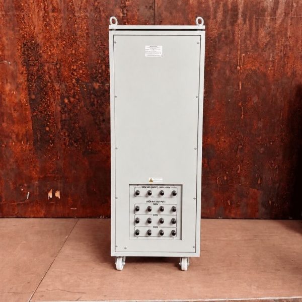 on-ap-standard-3-pha-25kva-dr3-25kii-mat-sau Ổn áp Standard 3 pha 25KVA DR3-25KII chuyên dùng ổn định điện áp tự động, chống quá tải, ngắn mạch, nâng cao độ bền và bảo vệ an toàn cho các thiết bị điện.