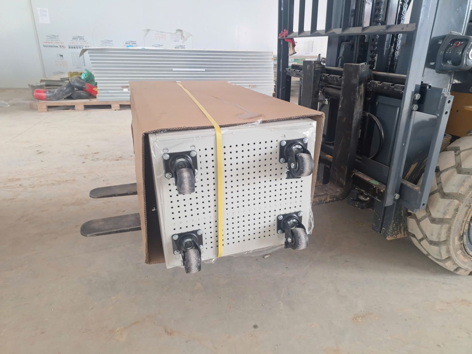 Ổn áp 3 pha 50KVA SH3-50KVA II dải vào 260V–430V, đầu ra 380V, phù hợp motor, máy CNC và thiết bị điện tại nhà xưởng. Liên hệ 0986.203.203
